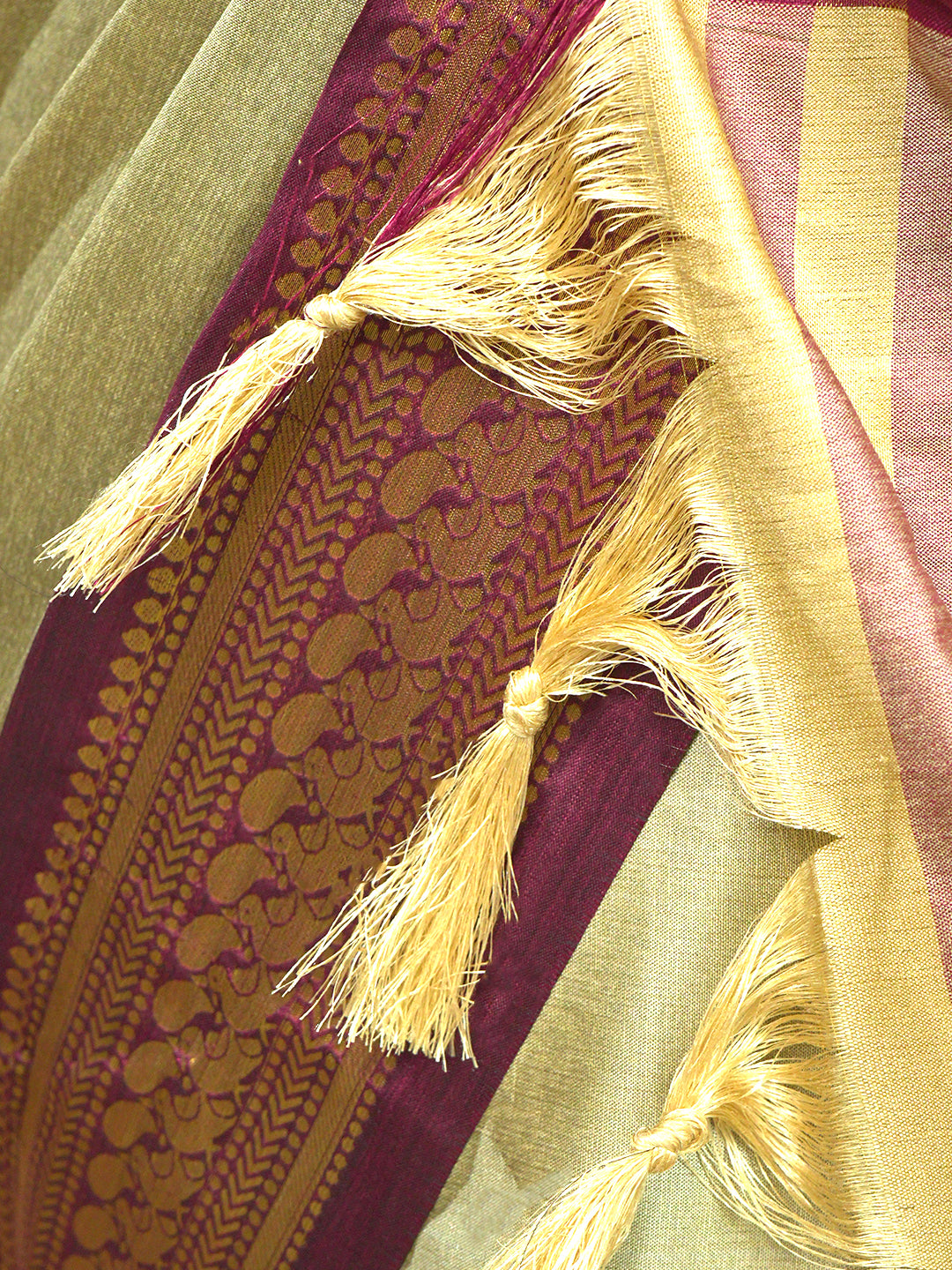 Beige Solid Saree