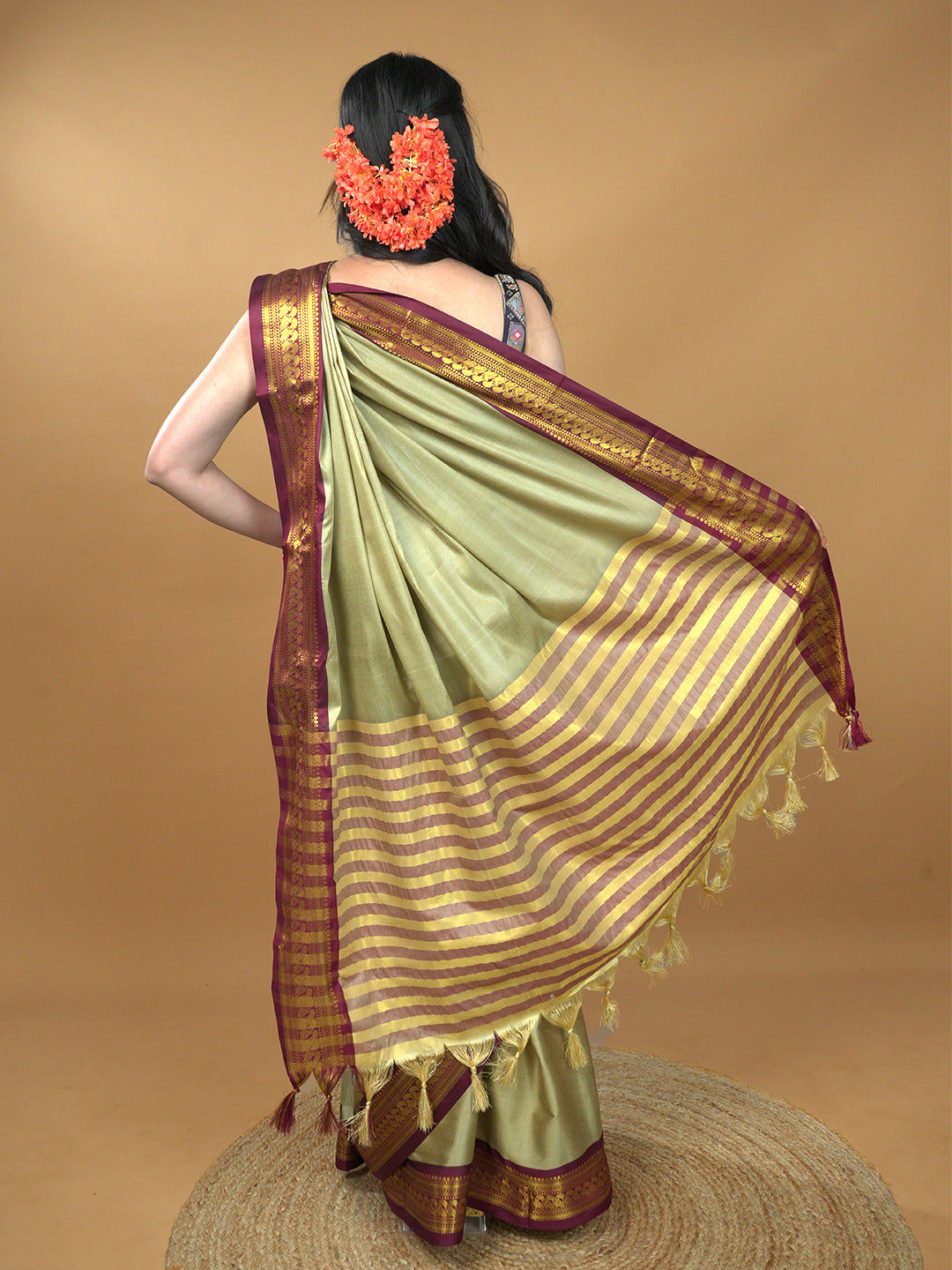 Beige Solid Saree