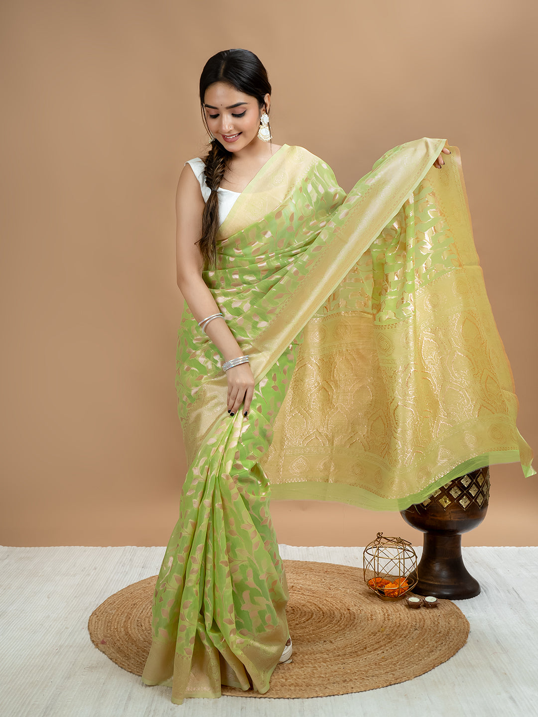 Floral Cotton Linen Saree