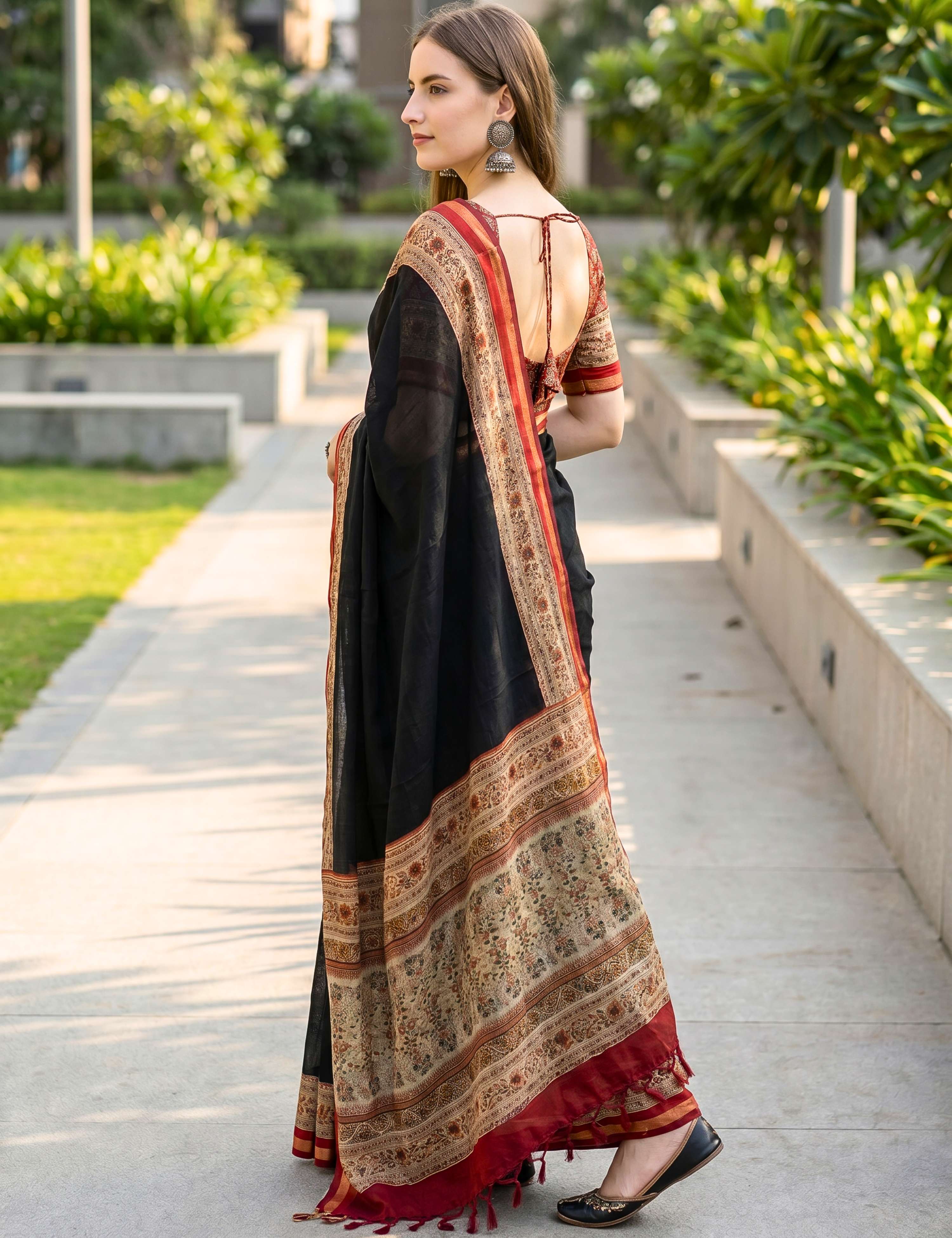 Solid Viscose Cotton Saree
