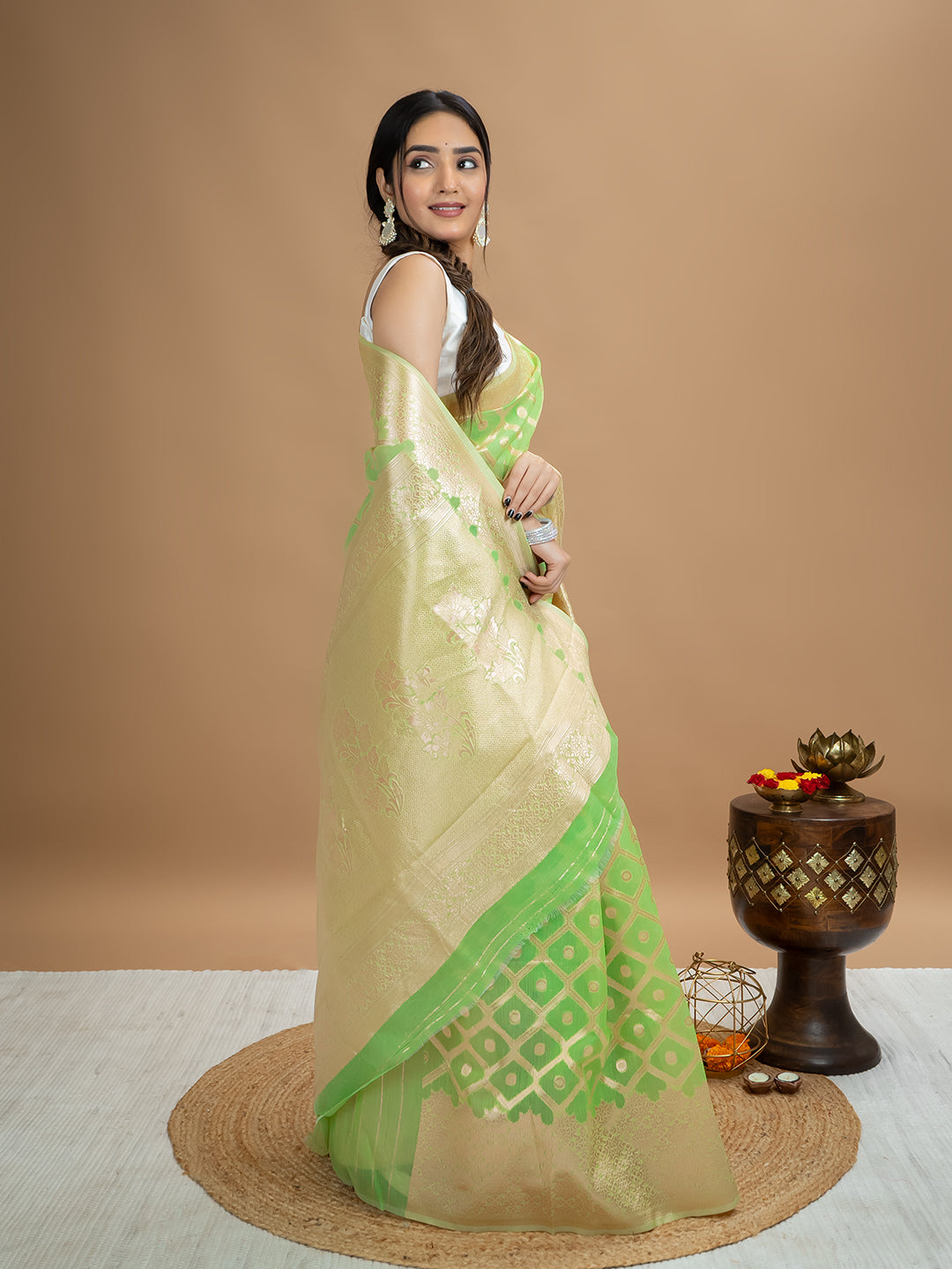 Floral Cotton Linen Saree