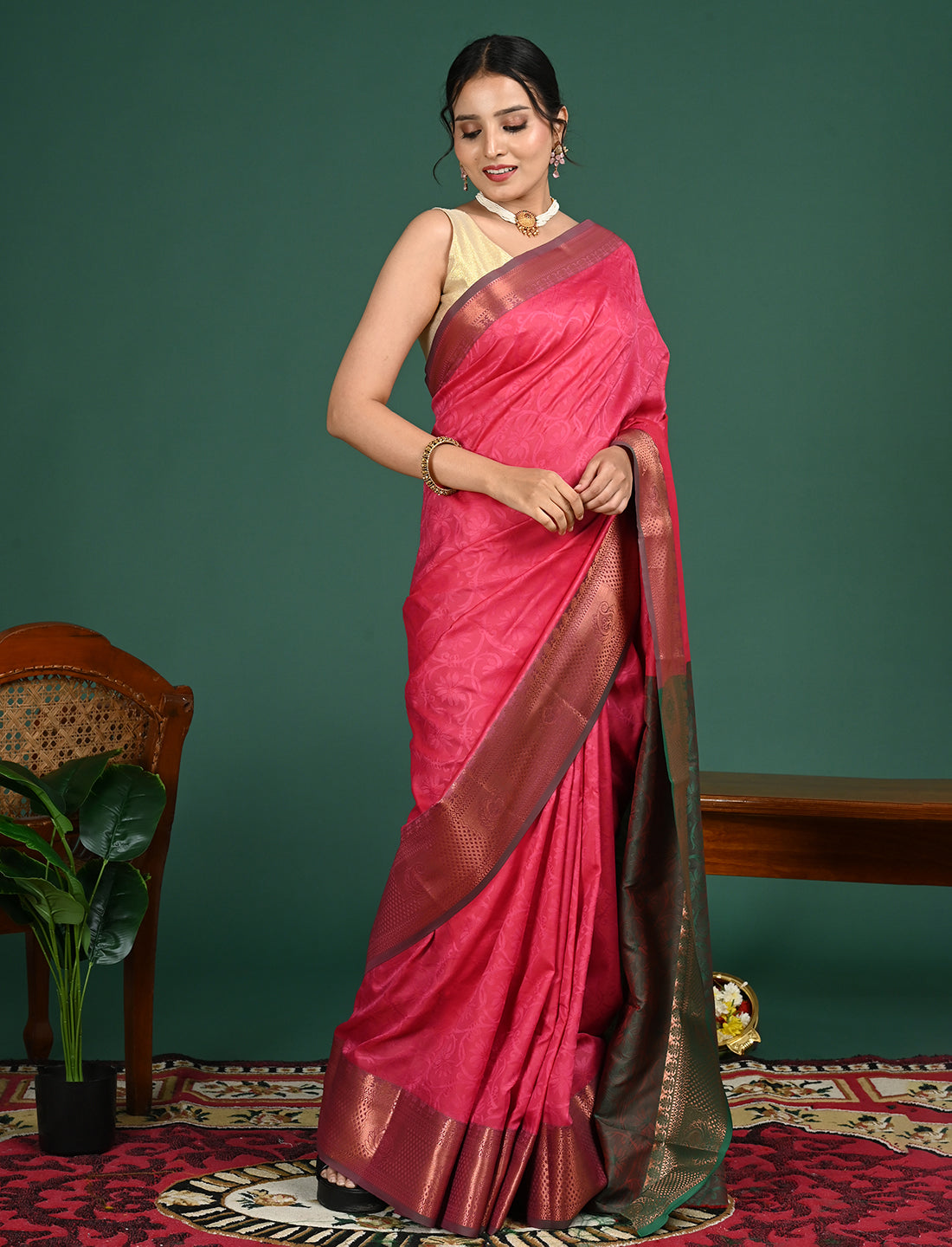 South Art Silk Geometric Saree