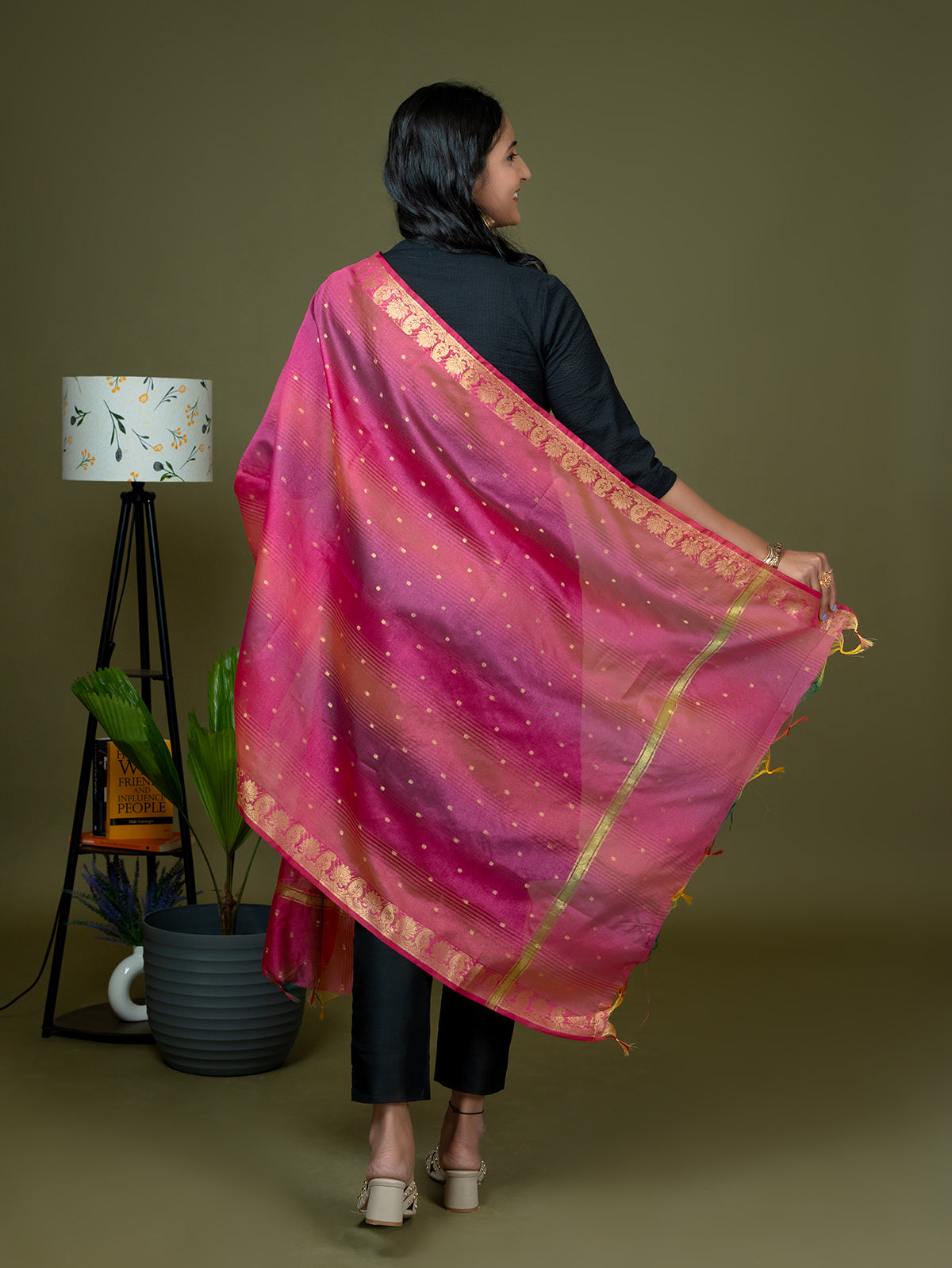 Ethnic Motif Net Dupatta