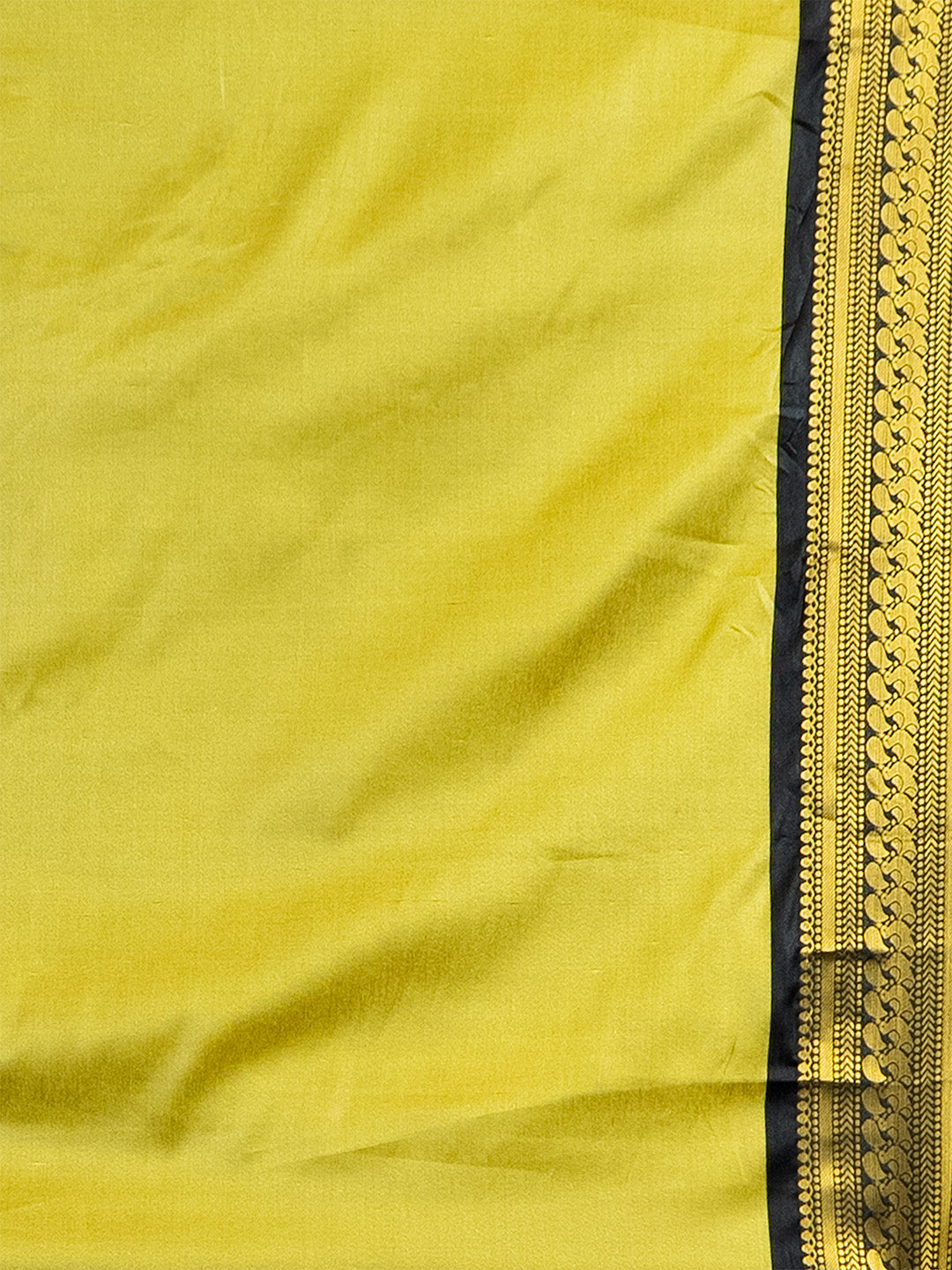 Solid Cotton Blend Saree