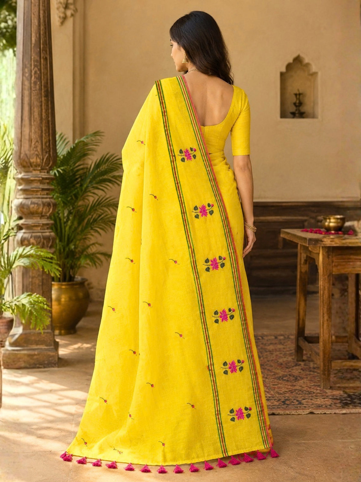Embroidered Bengal Cotton Saree