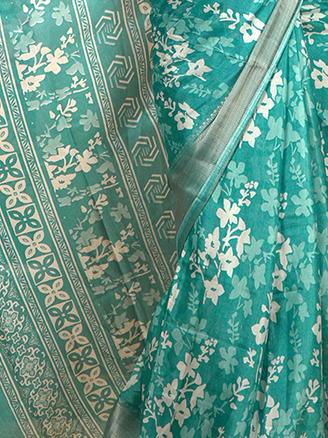 Floral Cotton Blend Saree