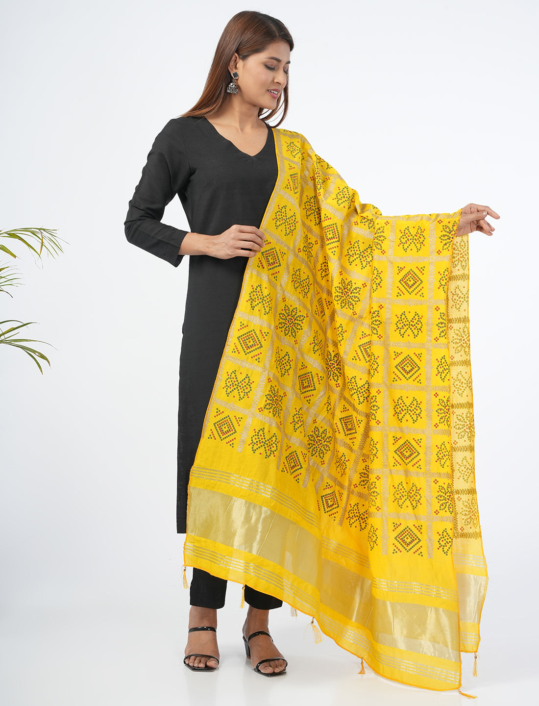 Ghatchola Checks Gaji Silk Dupatta