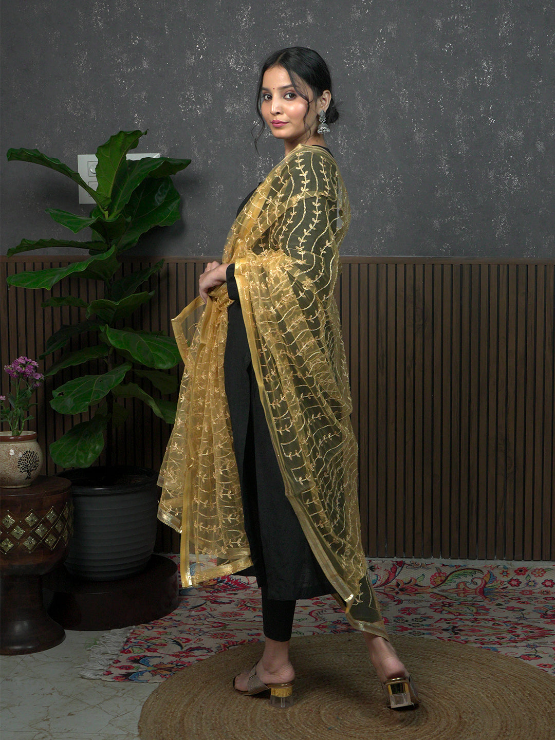 Jaal Embroidery Net Dupatta