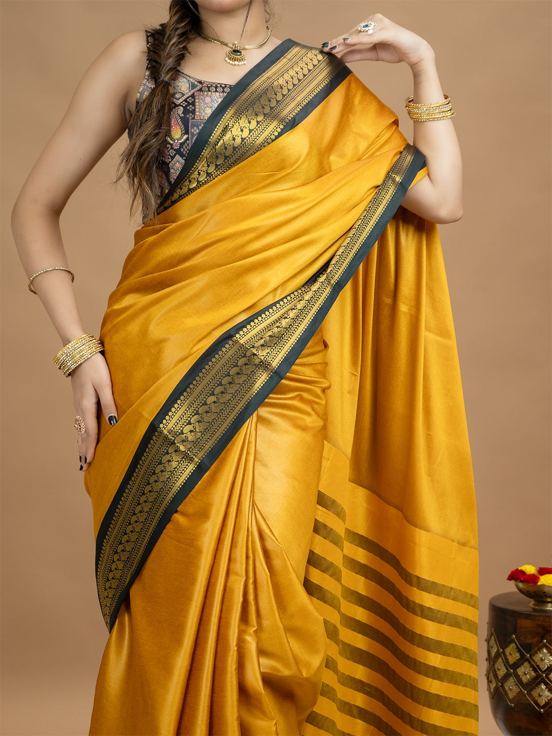 Solid Cotton Blend Saree