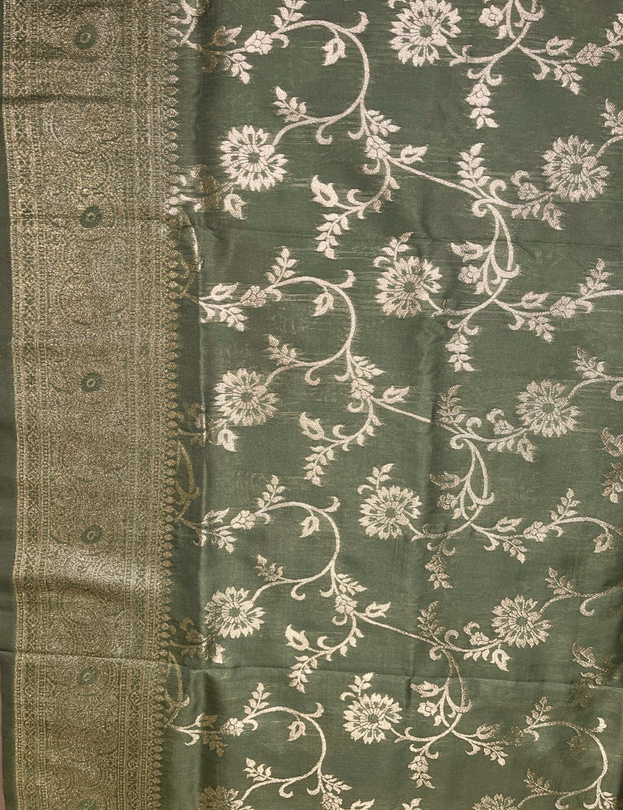 Banarasi Viscose Silk Saree