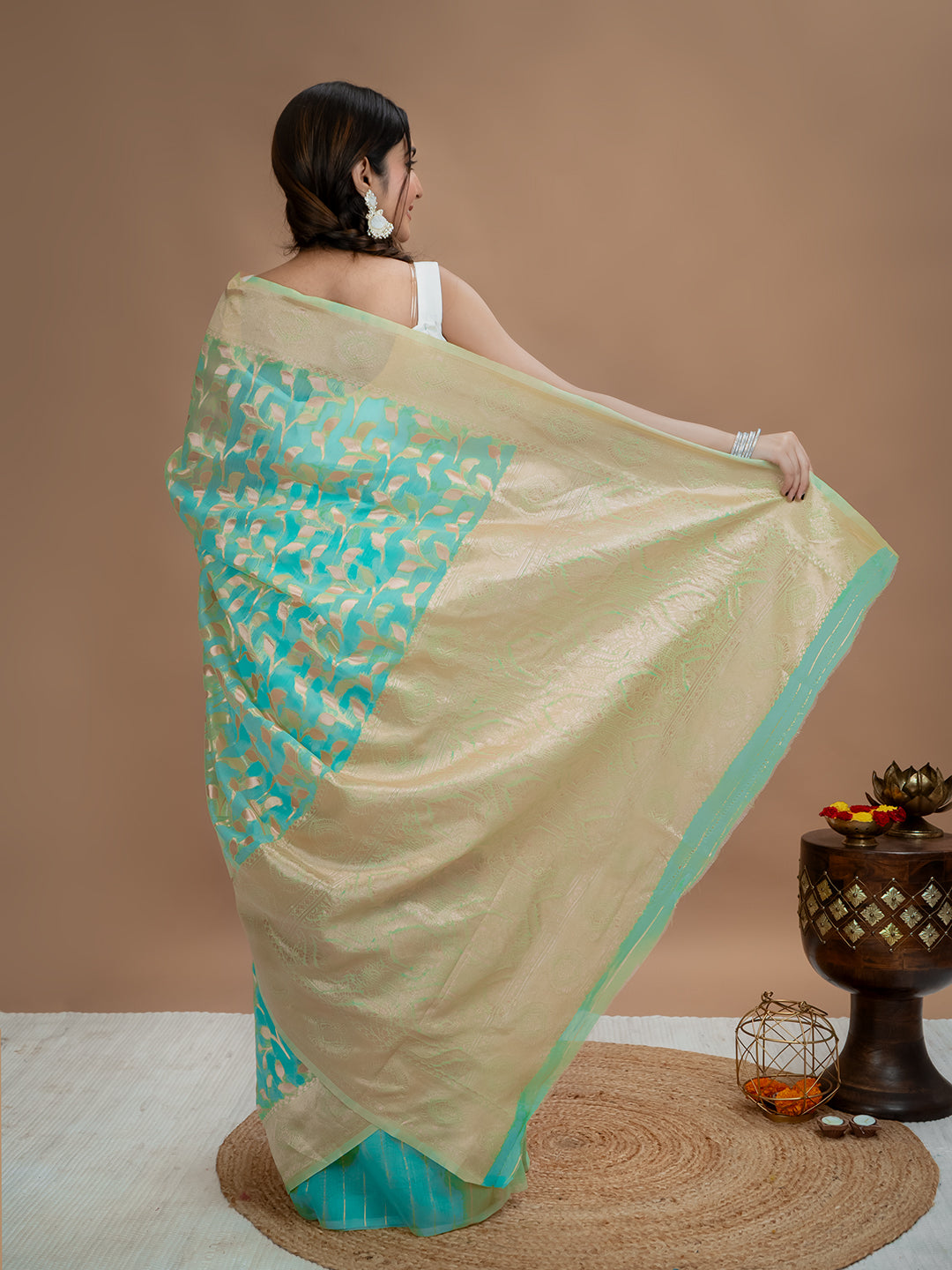 Floral Cotton Linen Saree