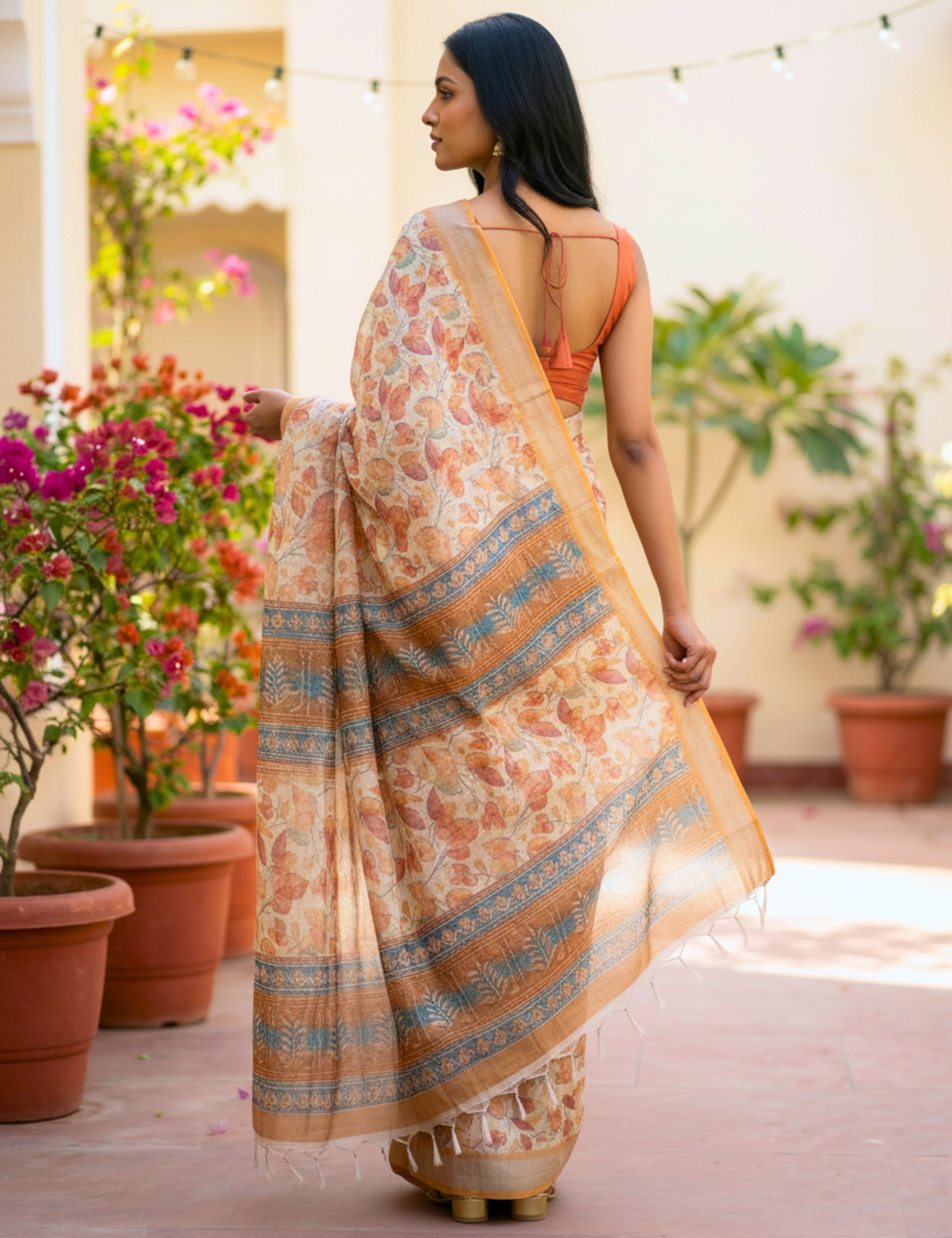 Floral Linen Blend Saree