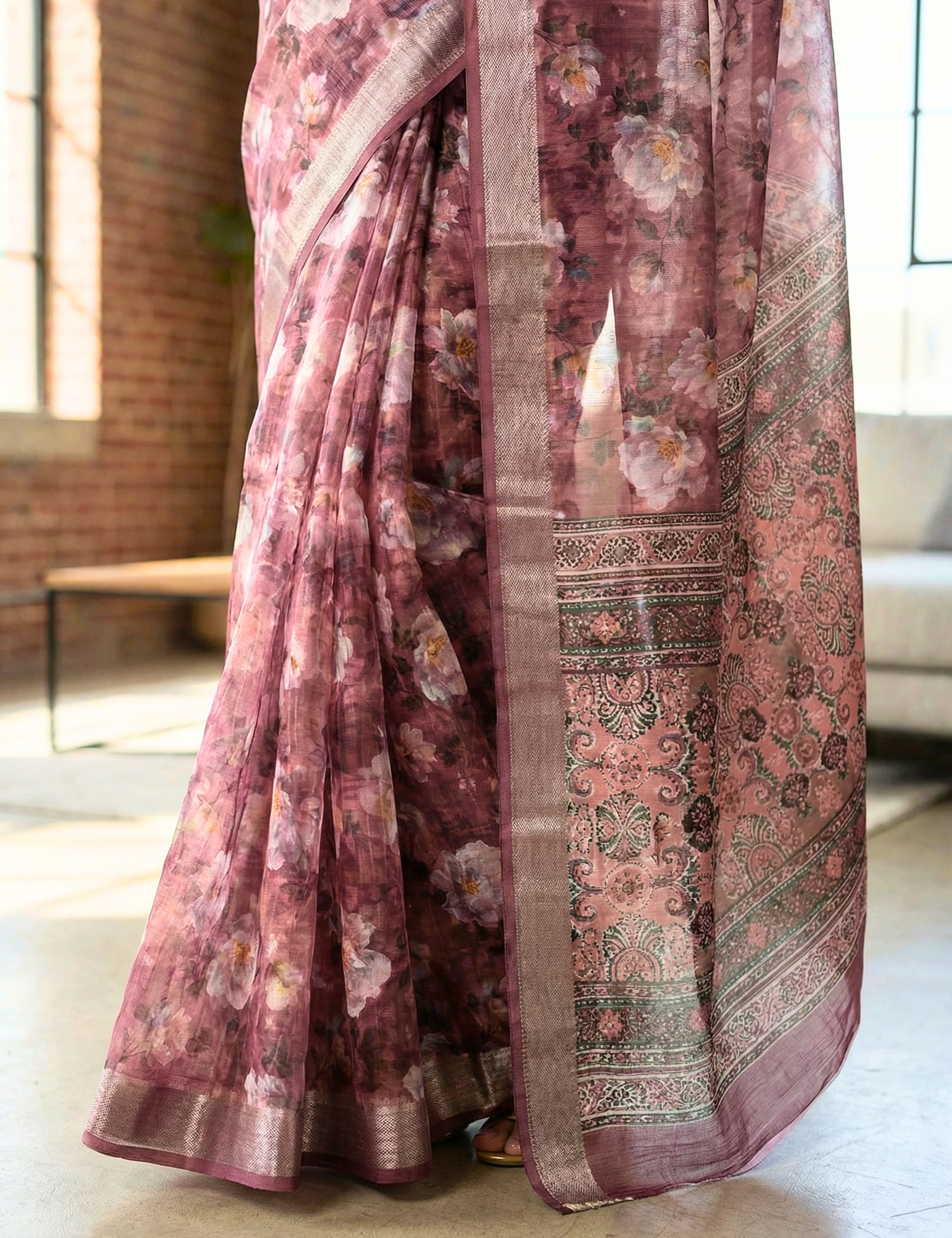 Floral Linen Blend Saree